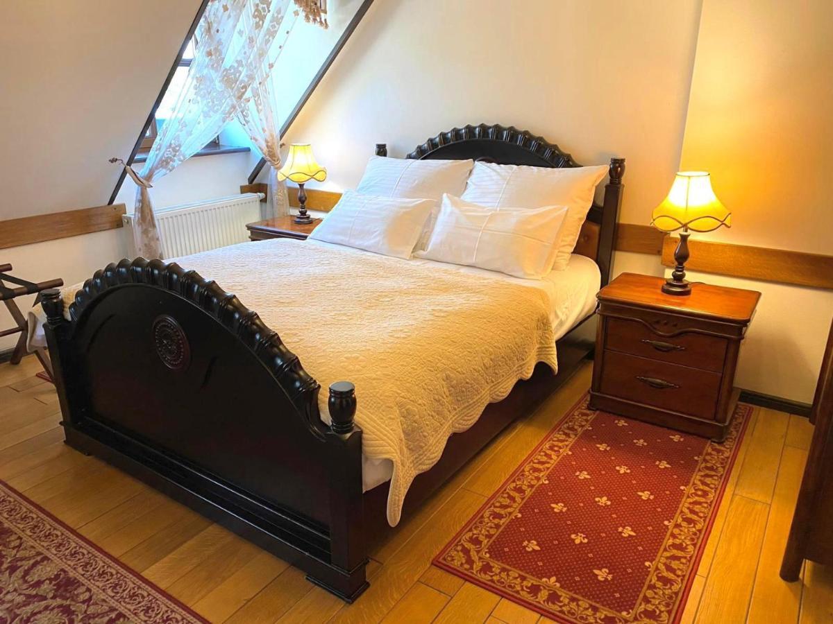 Zamek Luzec Spa & Wellness Resort การ์โลวีวารี ภายนอก รูปภาพ