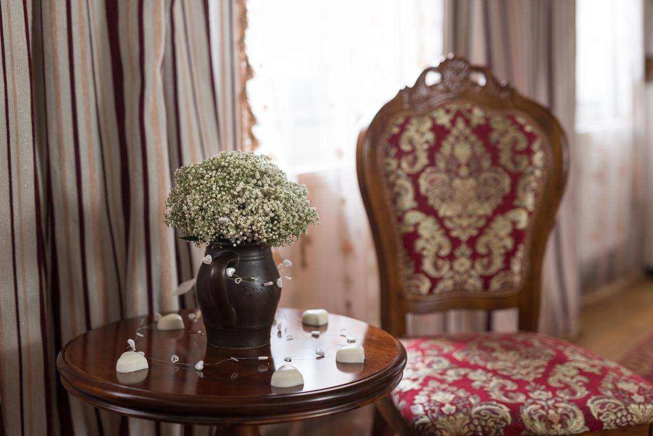 Zamek Luzec Spa & Wellness Resort การ์โลวีวารี ภายนอก รูปภาพ