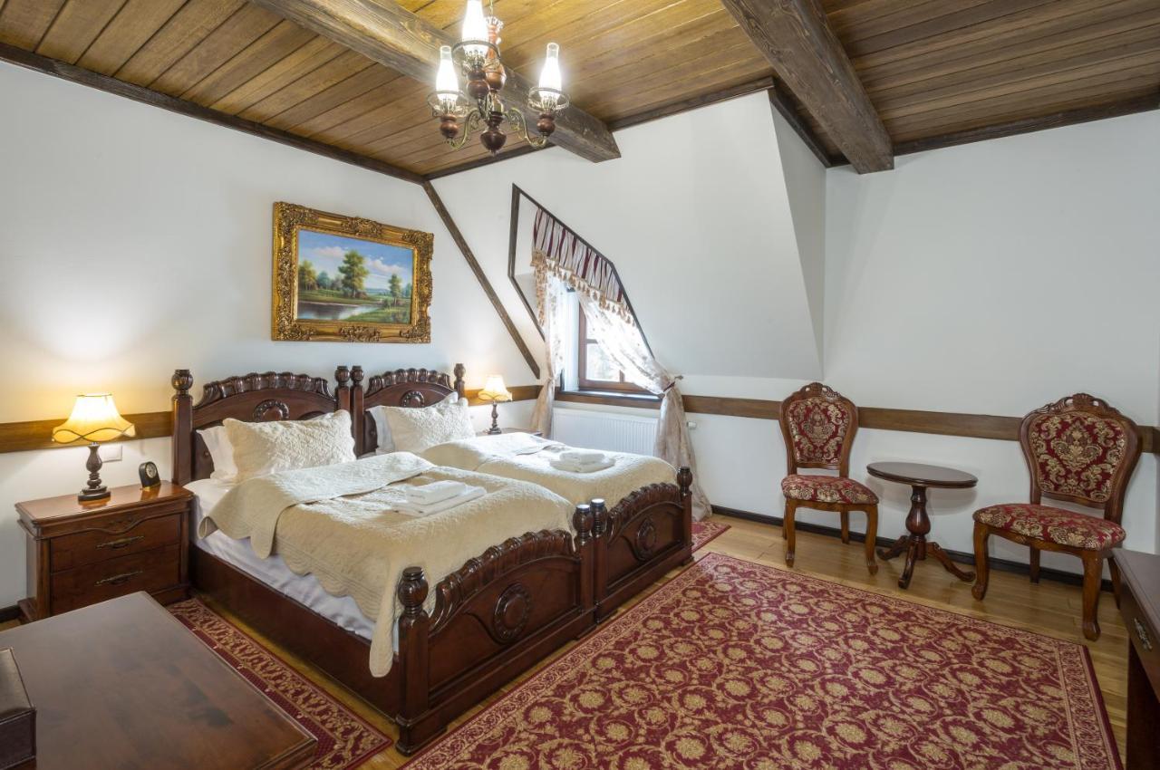 Zamek Luzec Spa & Wellness Resort การ์โลวีวารี ภายนอก รูปภาพ